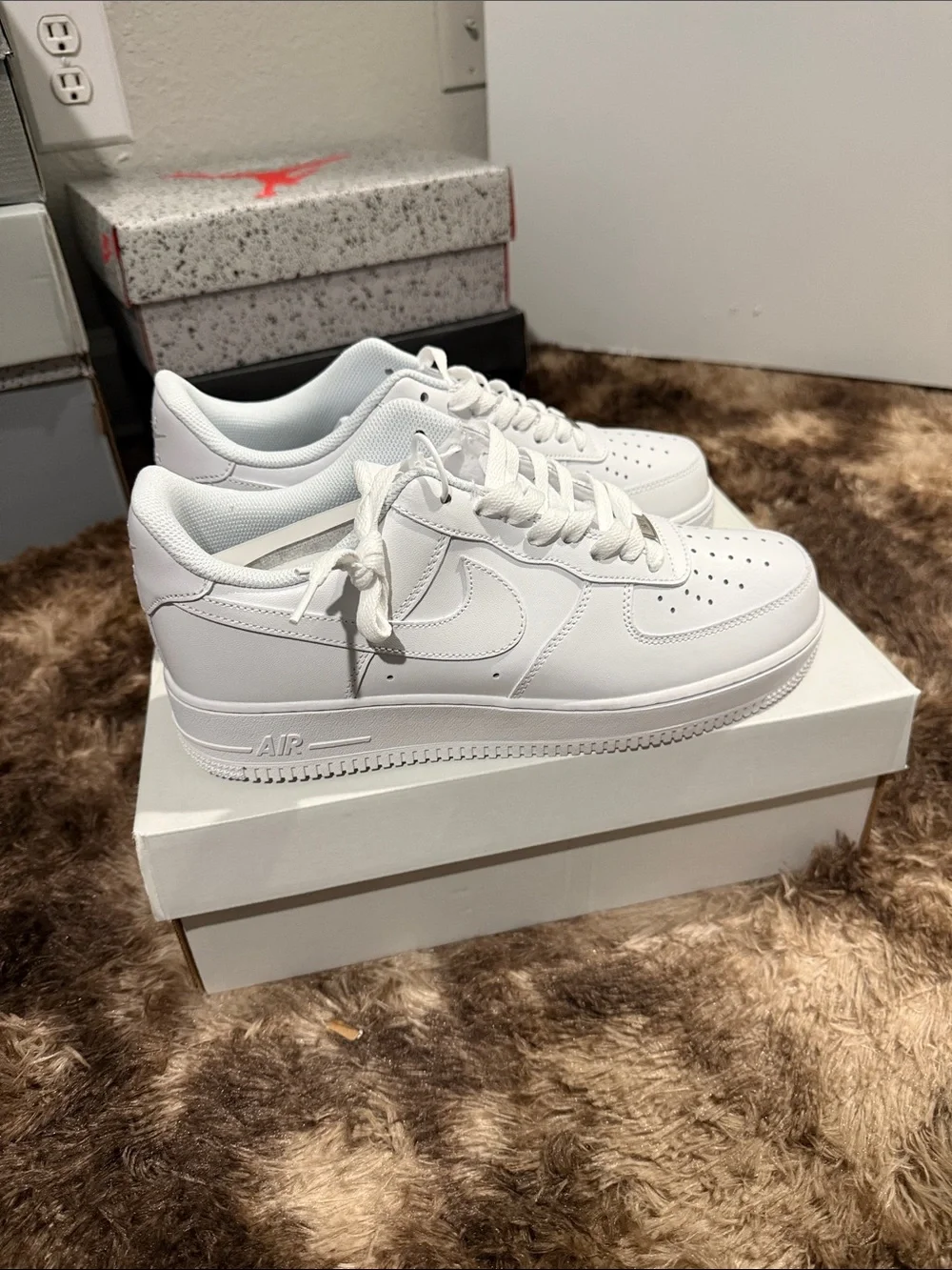 Nike White Low-Top Leather Sneakers